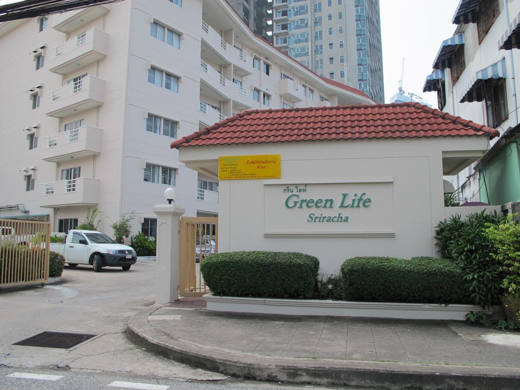 Green Life Sriracha シーラーチャー エクステリア 写真